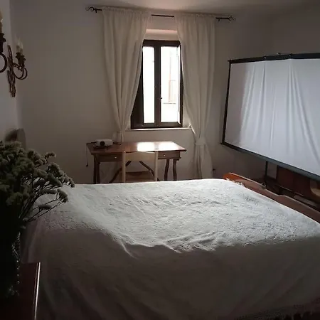 House Between Florence And Pisa 度假居 *